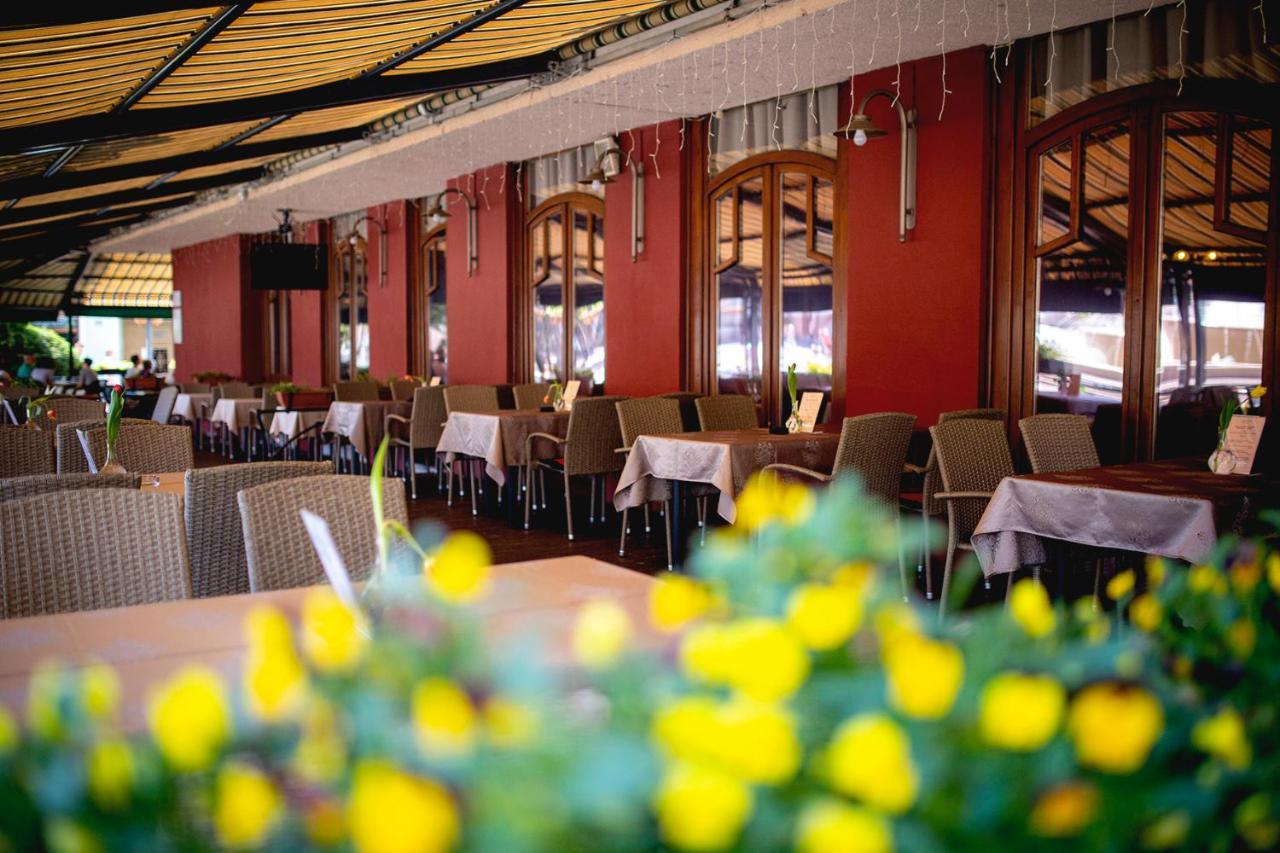Hotel Kapos Kaposvár エクステリア 写真